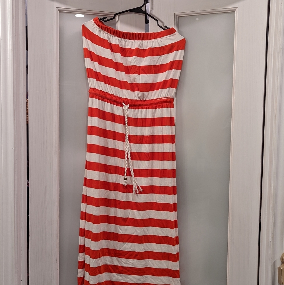 Gap dress with nautical knot